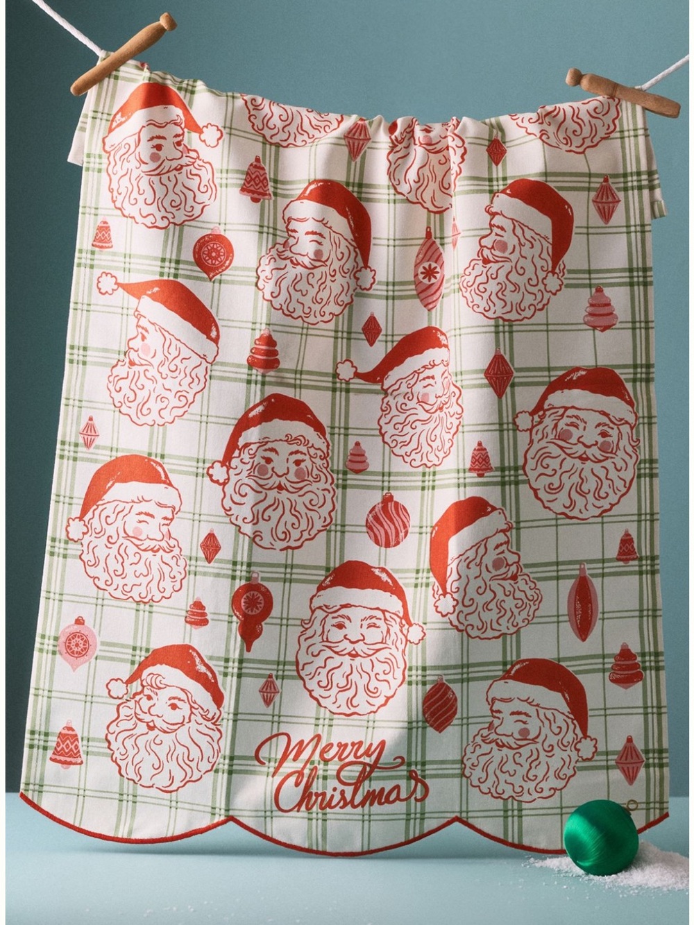 ANTHROPOLOGIE➕Vintage-Inspired Tartan Santa Fish Towel NWT
